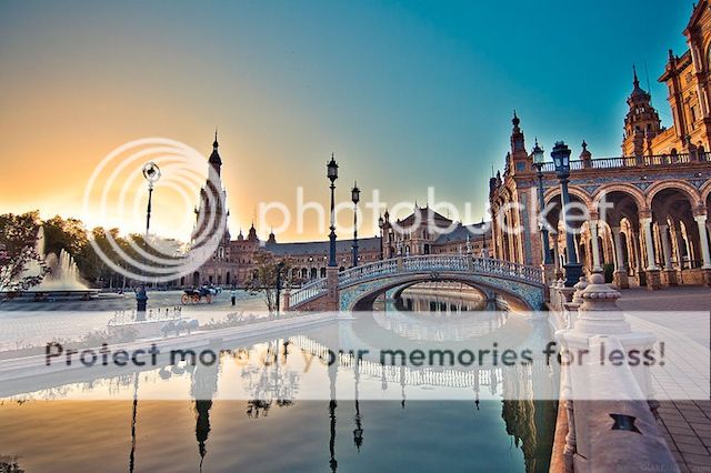 photo 800px-Plaza_de_Espana_Seville_Spain_zpsb70764c3.jpg